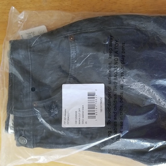 Free People Makai Cutoff Jean Shorts, Washed Black, 26 - Picture 16 of 16